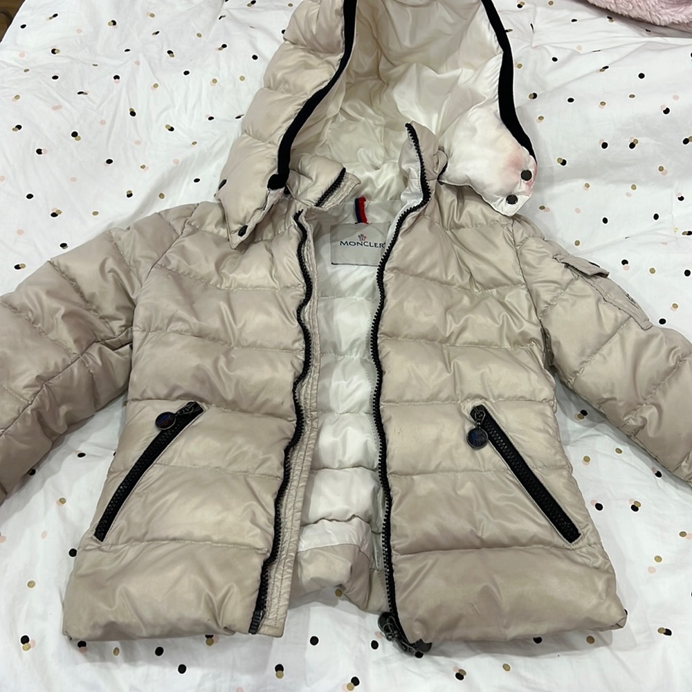 Moncler Bady size 8, used.